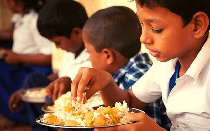 Kids eat more fruit and vegetables with longer seated lunch time