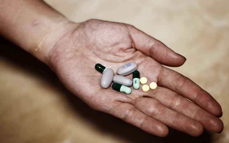 Antidepressants should be given to fewer patients and for shorter periods of time, suggests study