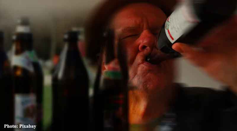 Study finds heavy alcohol consumption associated with increased risk of dementia