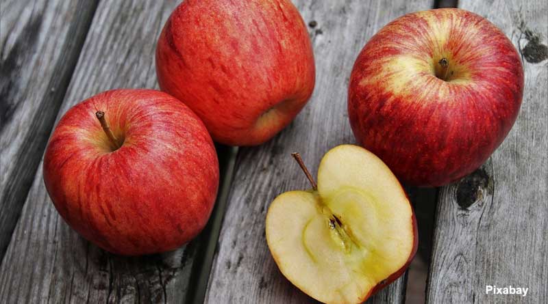 Higher intake of apples and blackberries flavonols may lower frailty onset