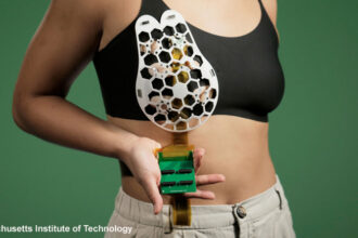 alt="wearable ultrasound to detect breast cancer"