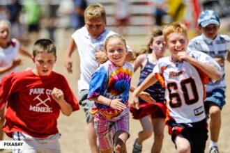 alt="childhood physical fitness"