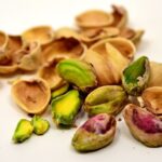 alt="Pistachios"